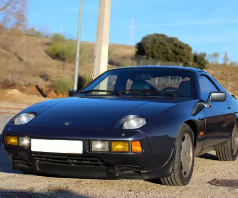 Porsche – 928 S – 1982
