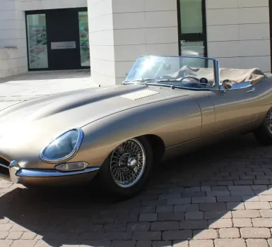 Jaguar – E-type –